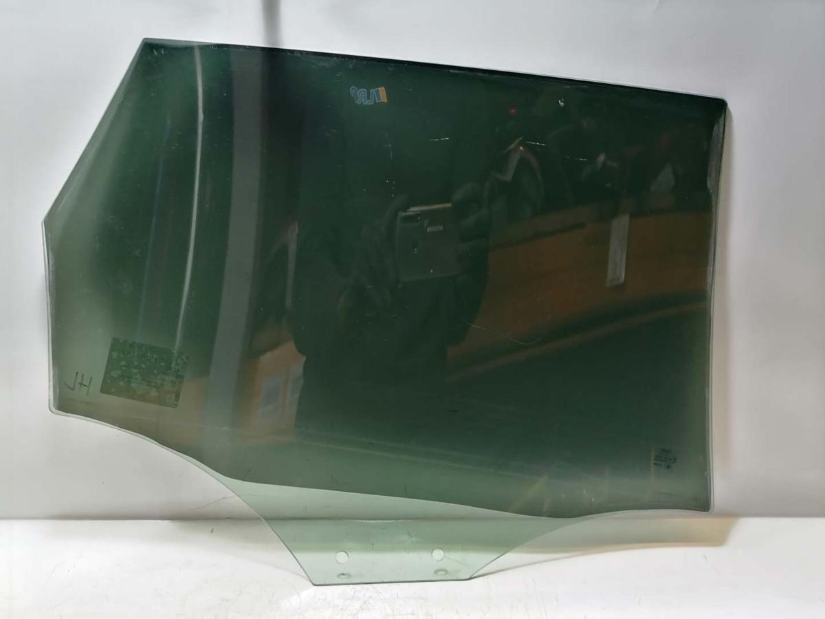 Audi A4 8K B8 original T&uuml;rscheibe hinten links Kombi Avant Bj.2010